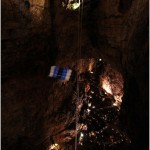 David Cusanelli - salto con paracadute in Grotta Gigante